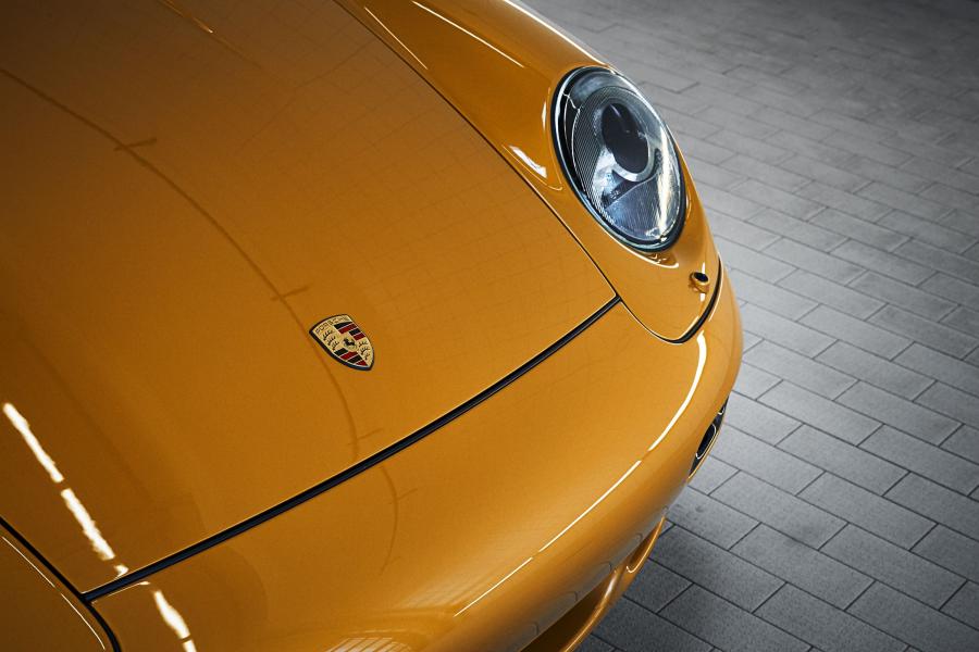 Детали экстерьера Porsche 911 Turbo Classic Series (993) 2018 года  (фото 8 из 60)